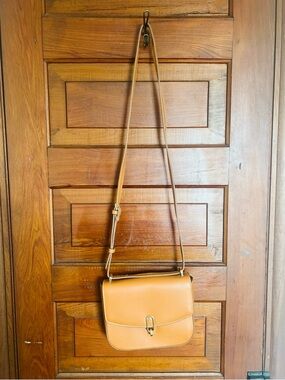 a new day Saddle Crossbody Bag with Gold-Tone Clasp